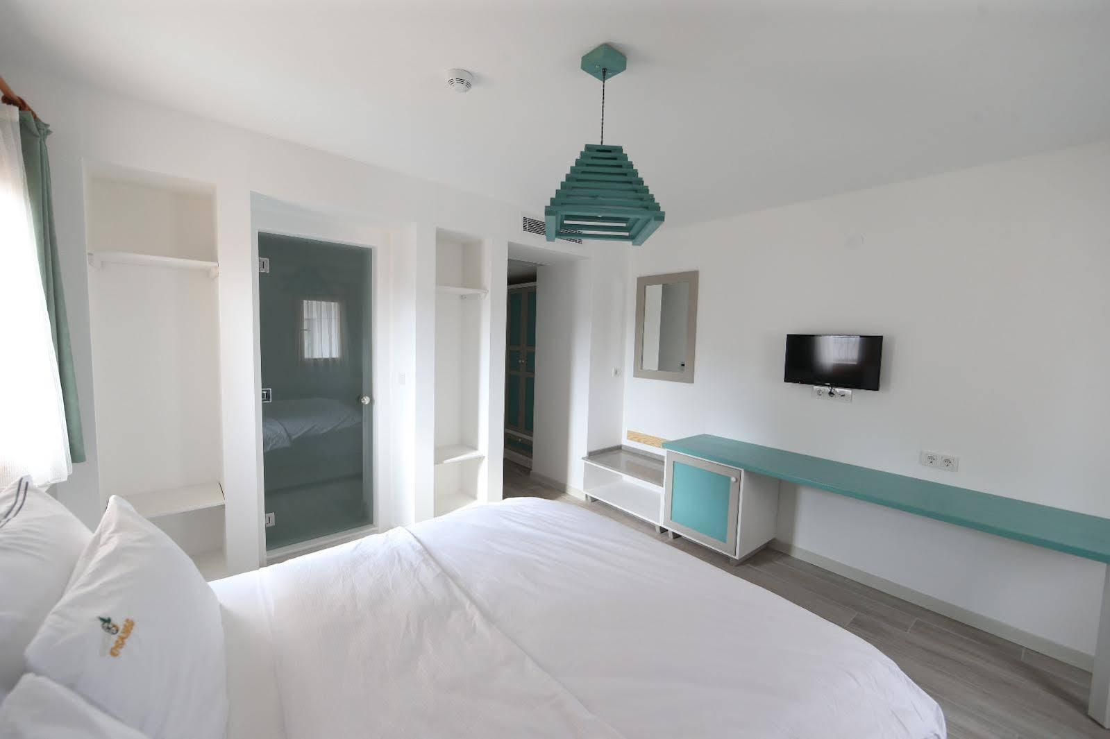 White Orange Hotel İzmir Buitenkant foto